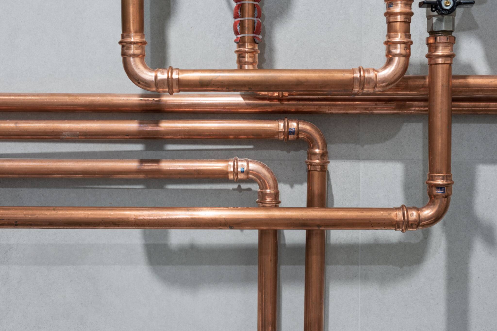 copper plumbing pipes